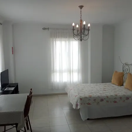 Estudio En Nueva Torrequebrada Διαμέρισμα